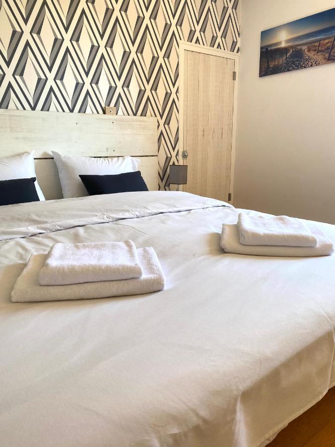 Maison Chaleureuse Au Coeur Du Village Raddon Eksteriør bilde